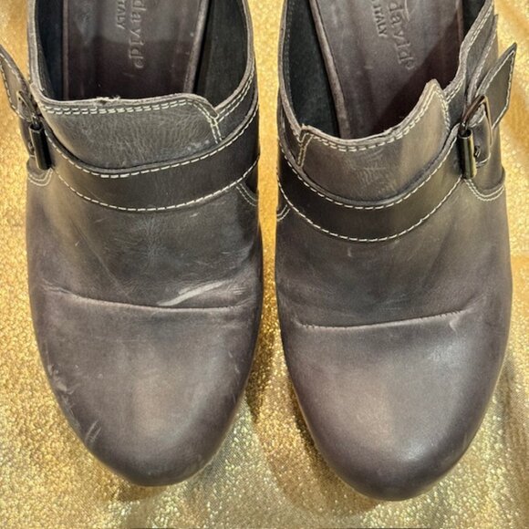Charles David Vintage Leather Clog Heels Gray Size 8.5 - Picture 12 of 14
